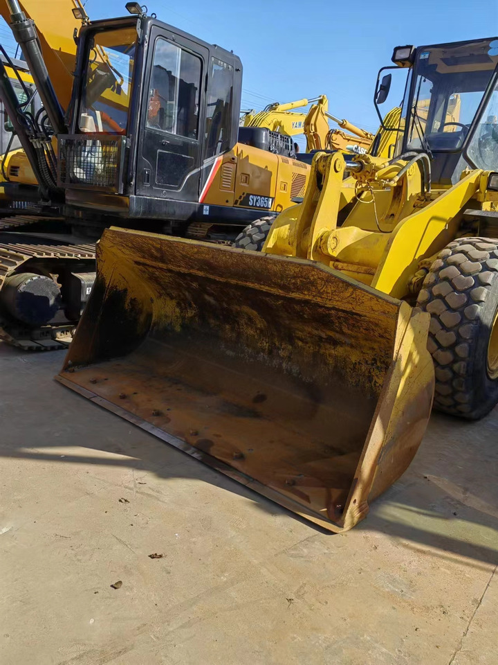 KOMATSU WA320-3 - Kolesni nakladalec: slika 4 KOMATSU WA320-3 - Kolesni nakladalec: slika 4