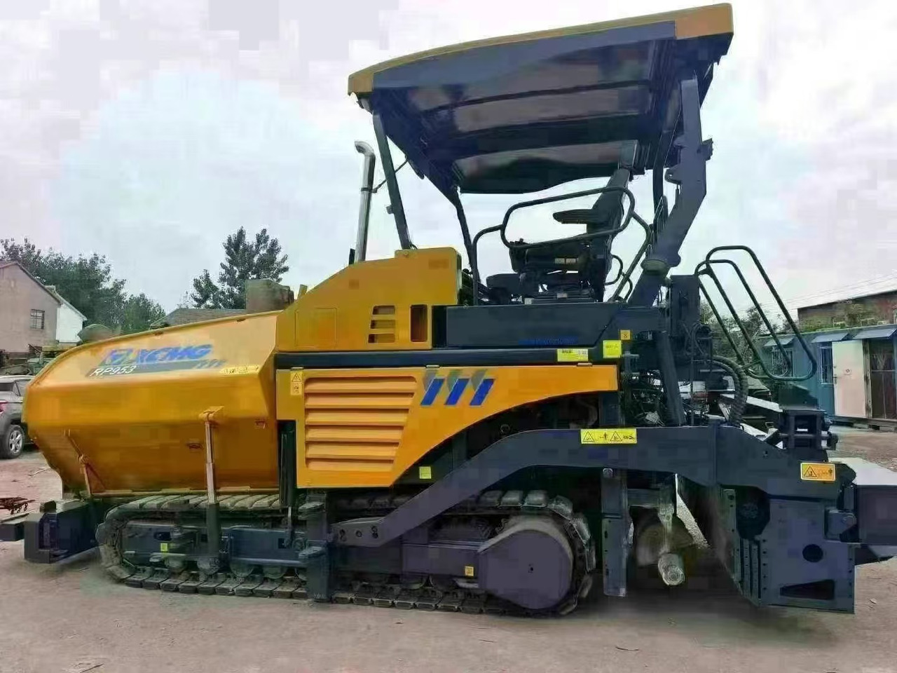 XCMG RP953 - Asfaltni finišer: slika 1 XCMG RP953 - Asfaltni finišer: slika 1