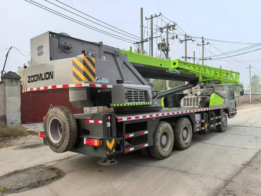 ZOOMLION ZTC250 - Avtodvigalo: slika 3 ZOOMLION ZTC250 - Avtodvigalo: slika 3