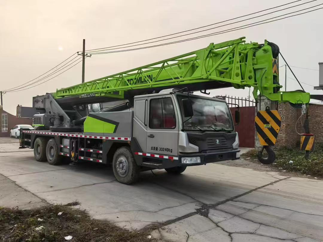 ZOOMLION ZTC250 - Avtodvigalo: slika 2 ZOOMLION ZTC250 - Avtodvigalo: slika 2
