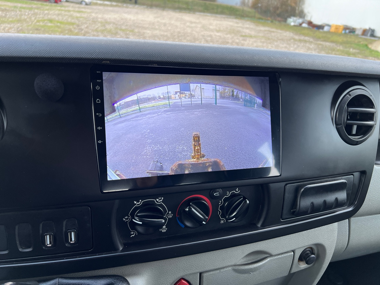 RENAULT Master Benne Double cabine DCi 120 7 Places - Dostavno vozilo prekucnik: slika 5 RENAULT Master Benne Double cabine DCi 120 7 Places - Dostavno vozilo prekucnik: slika 5