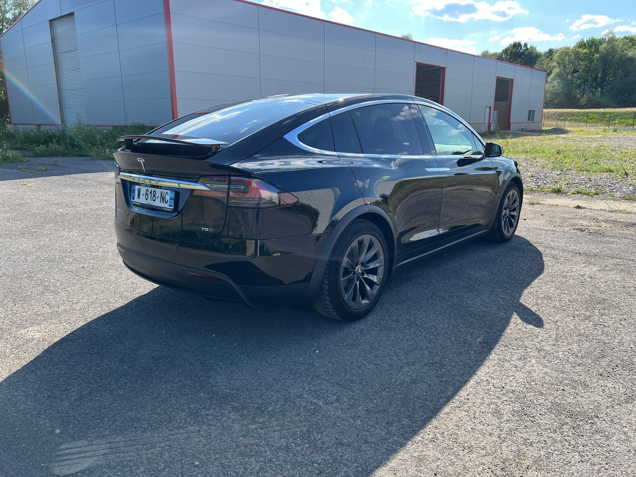 TESLA Model X 75D Autopilot SOH 93% 5 Places - SUV: slika 4 TESLA Model X 75D Autopilot SOH 93% 5 Places - SUV: slika 4