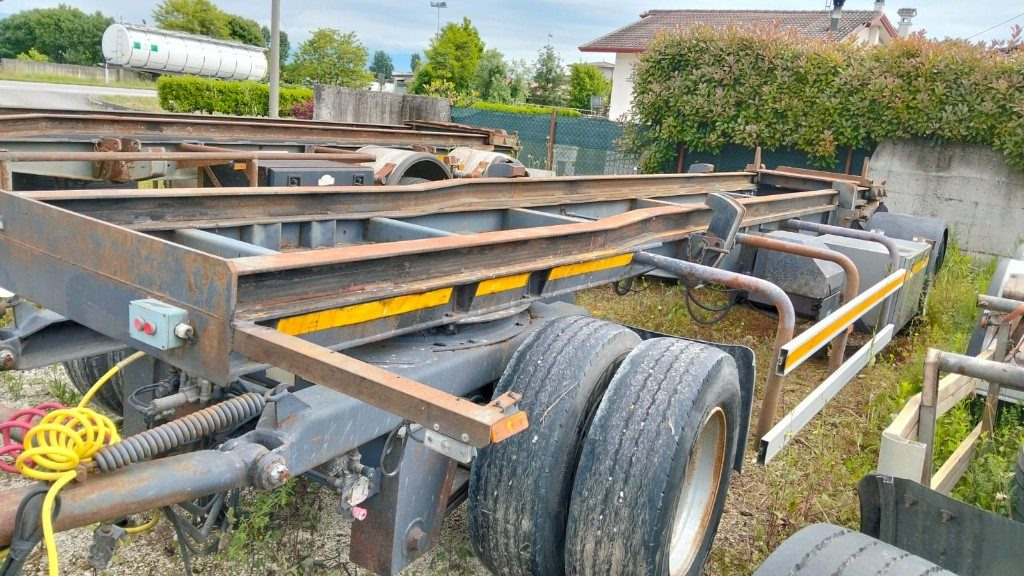 CARDI RIMORCHIO CARDI SCARRABILE PNEUMATICO - Abrol/ Samonakladalec prikolica: slika 2 CARDI RIMORCHIO CARDI SCARRABILE PNEUMATICO - Abrol/ Samonakladalec prikolica: slika 2