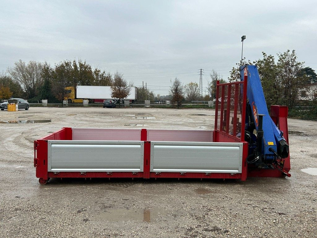 Nov Abrol kontejner CONTAINER SCARRABILE NUOVO A PIANALE CON GRU: slika 7
