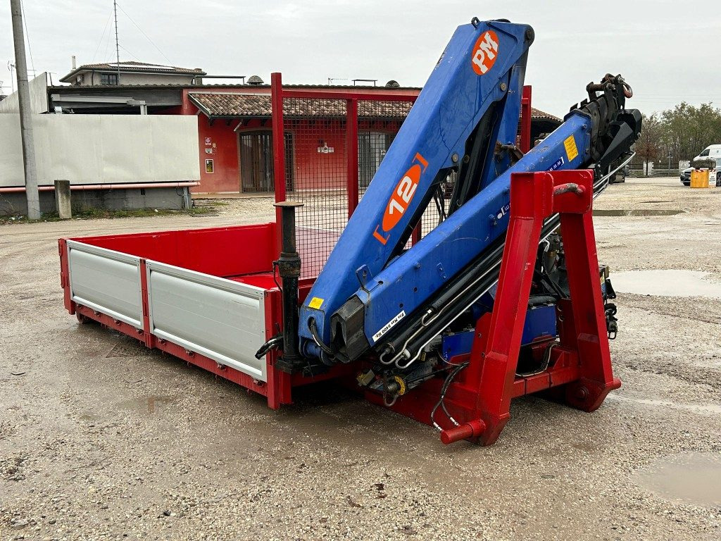 Nov Abrol kontejner CONTAINER SCARRABILE NUOVO A PIANALE CON GRU: slika 8