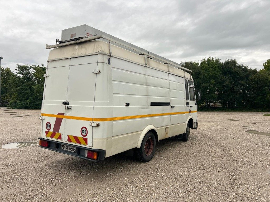 FIAT 60 10 - Furgon: slika 4 FIAT 60 10 - Furgon: slika 4