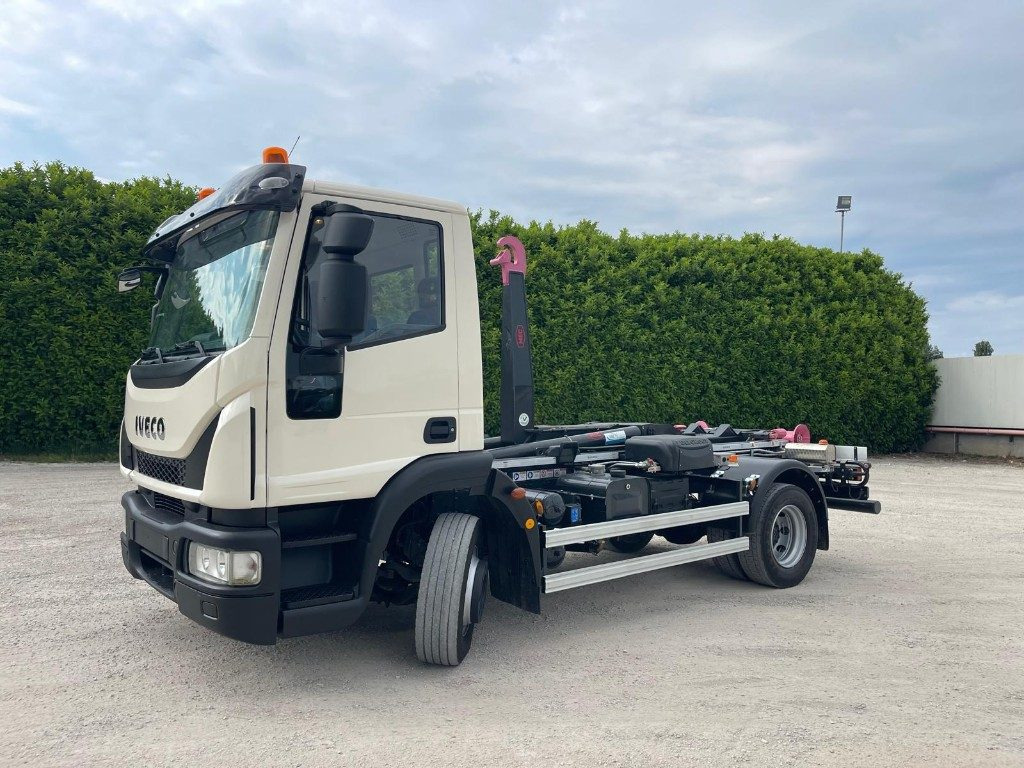 IVECO EUROCARGO 120E22 SCARRABILE - Kotalni prekucni tovornjak: slika 1 IVECO EUROCARGO 120E22 SCARRABILE - Kotalni prekucni tovornjak: slika 1