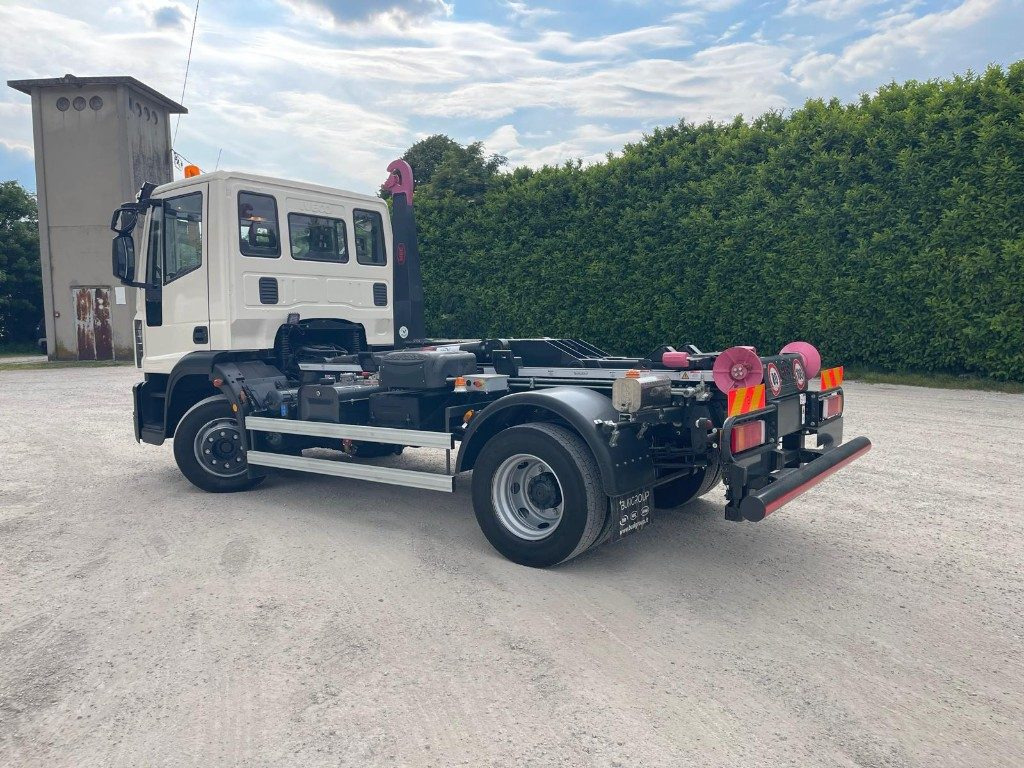 IVECO EUROCARGO 120E22 SCARRABILE - Kotalni prekucni tovornjak: slika 3 IVECO EUROCARGO 120E22 SCARRABILE - Kotalni prekucni tovornjak: slika 3