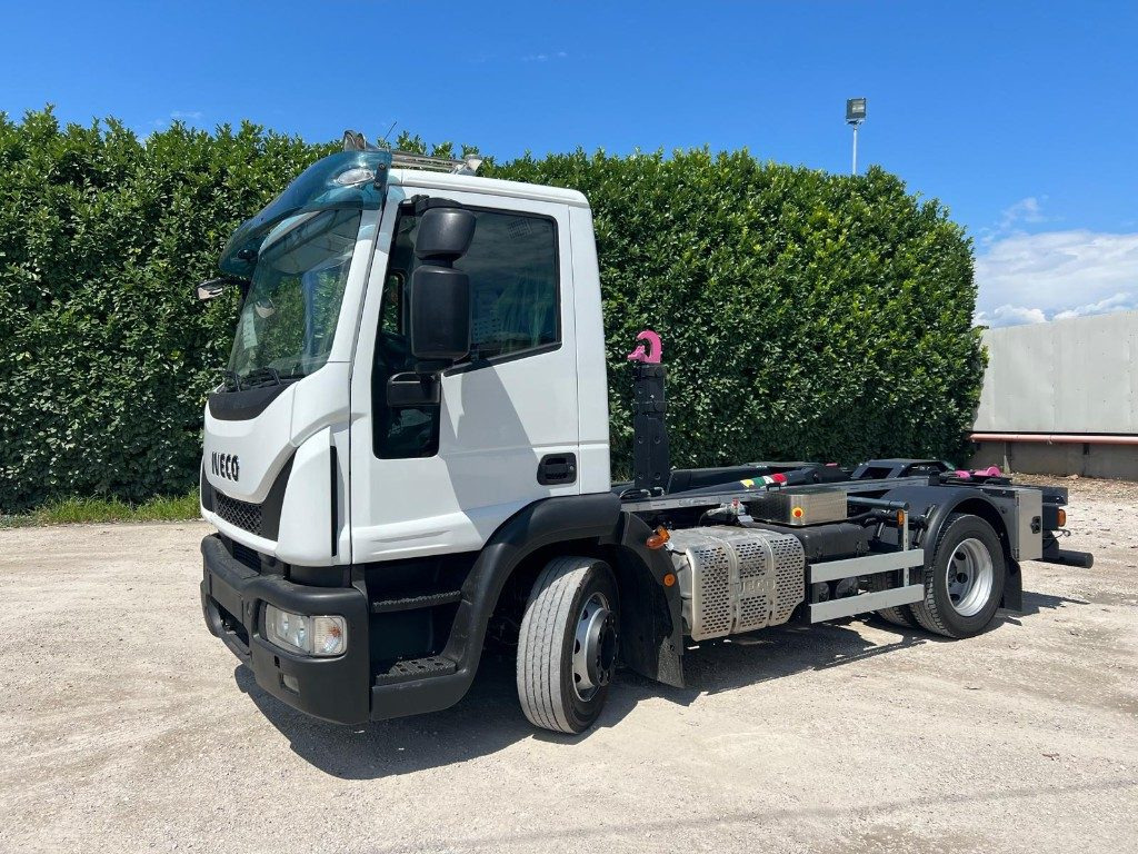 IVECO EUROCARGO 120E28 CON SCARRABILE NUOVO - Kotalni prekucni tovornjak: slika 1 IVECO EUROCARGO 120E28 CON SCARRABILE NUOVO - Kotalni prekucni tovornjak: slika 1