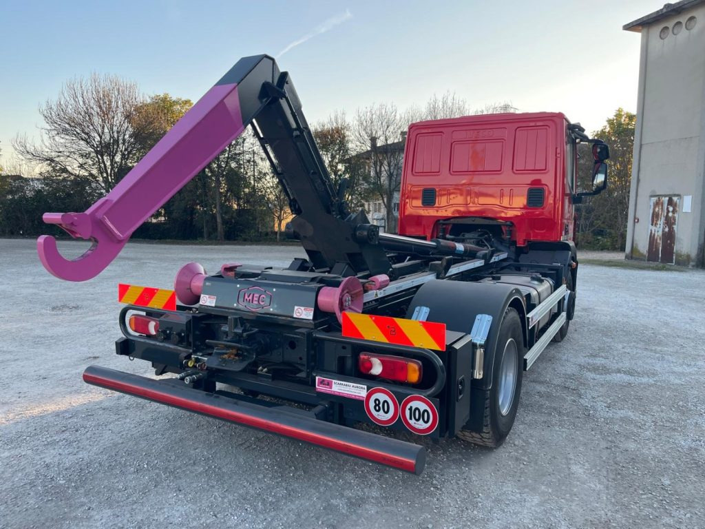 IVECO EUROCARGO 160E32 CON SCARRABILE NUOVO - Kotalni prekucni tovornjak: slika 5 IVECO EUROCARGO 160E32 CON SCARRABILE NUOVO - Kotalni prekucni tovornjak: slika 5