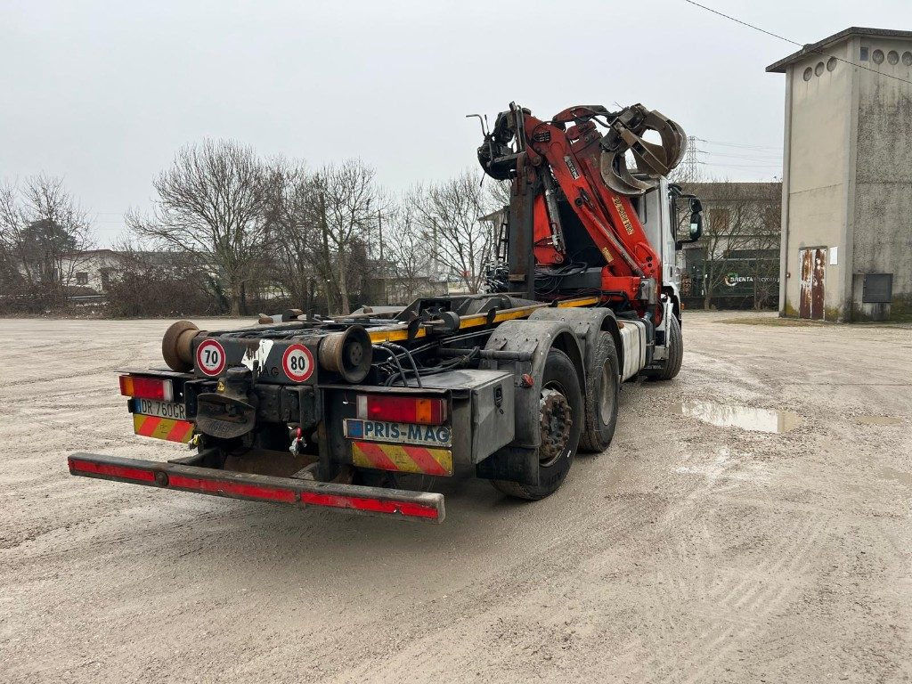 IVECO STRALIS 260S42 SCARRABILE USATO CON GRU - Kotalni prekucni tovornjak: slika 5 IVECO STRALIS 260S42 SCARRABILE USATO CON GRU - Kotalni prekucni tovornjak: slika 5