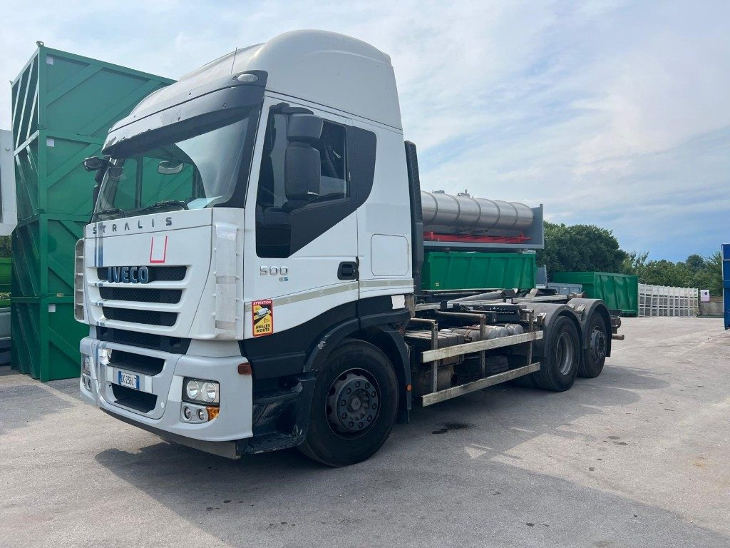 IVECO STRALIS AS260S 50Y SCARRABILE - Kotalni prekucni tovornjak: slika 2 IVECO STRALIS AS260S 50Y SCARRABILE - Kotalni prekucni tovornjak: slika 2