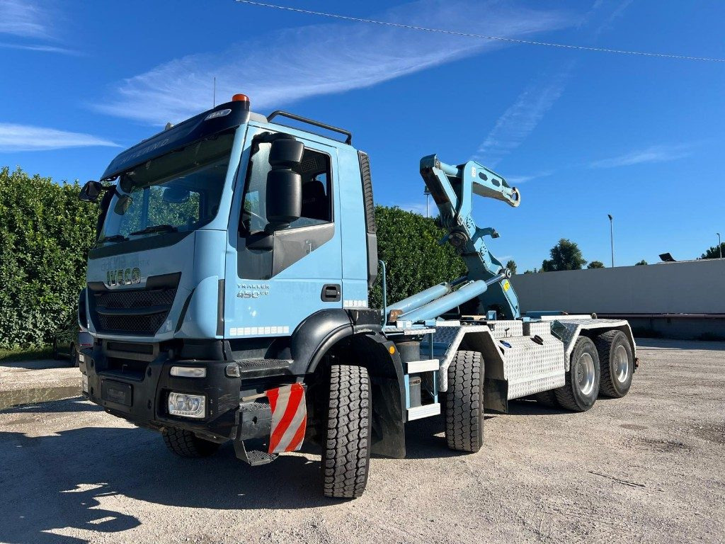 IVECO TRAKKER 450 SCARRABILE - Kotalni prekucni tovornjak: slika 1 IVECO TRAKKER 450 SCARRABILE - Kotalni prekucni tovornjak: slika 1