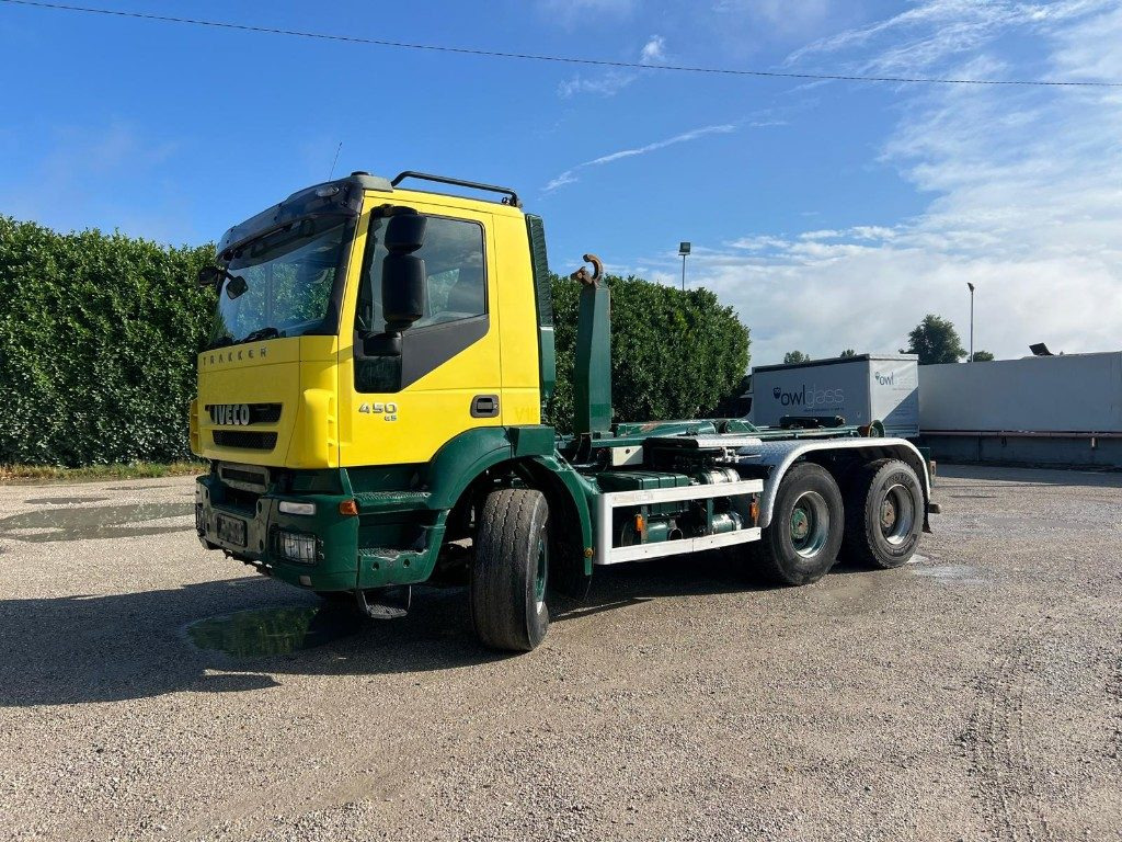 Kotalni prekucni tovornjak IVECO TRAKKER 450 SCARRABILE: slika 1