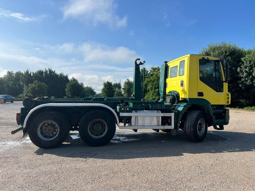 IVECO TRAKKER 450 SCARRABILE - Kotalni prekucni tovornjak: slika 3 IVECO TRAKKER 450 SCARRABILE - Kotalni prekucni tovornjak: slika 3
