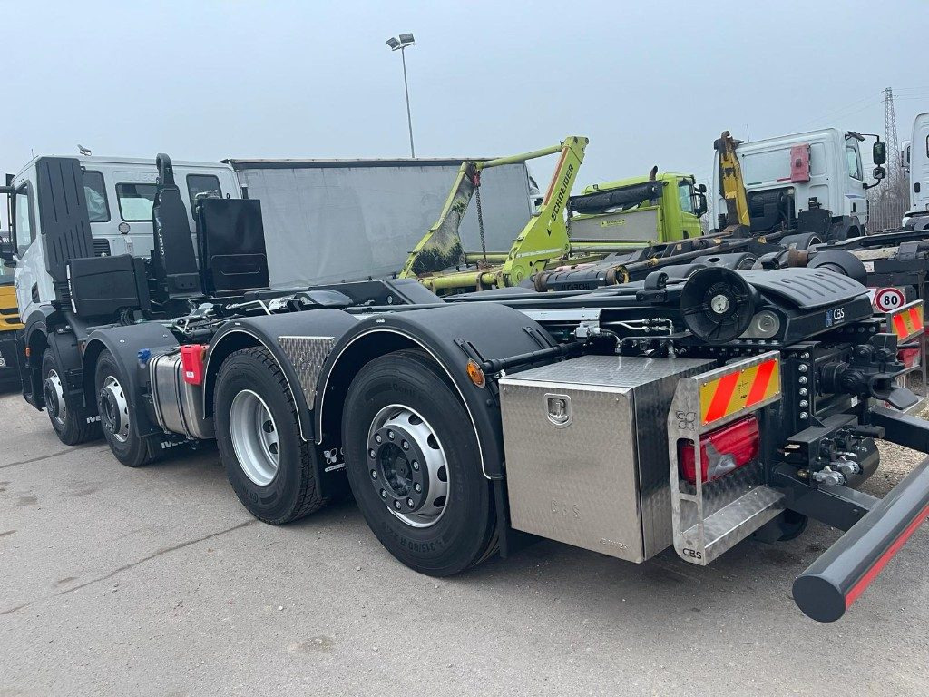 IVECO X-WAY AD350X480YPS SCARRABILE NUOVO - Kotalni prekucni tovornjak: slika 4 IVECO X-WAY AD350X480YPS SCARRABILE NUOVO - Kotalni prekucni tovornjak: slika 4