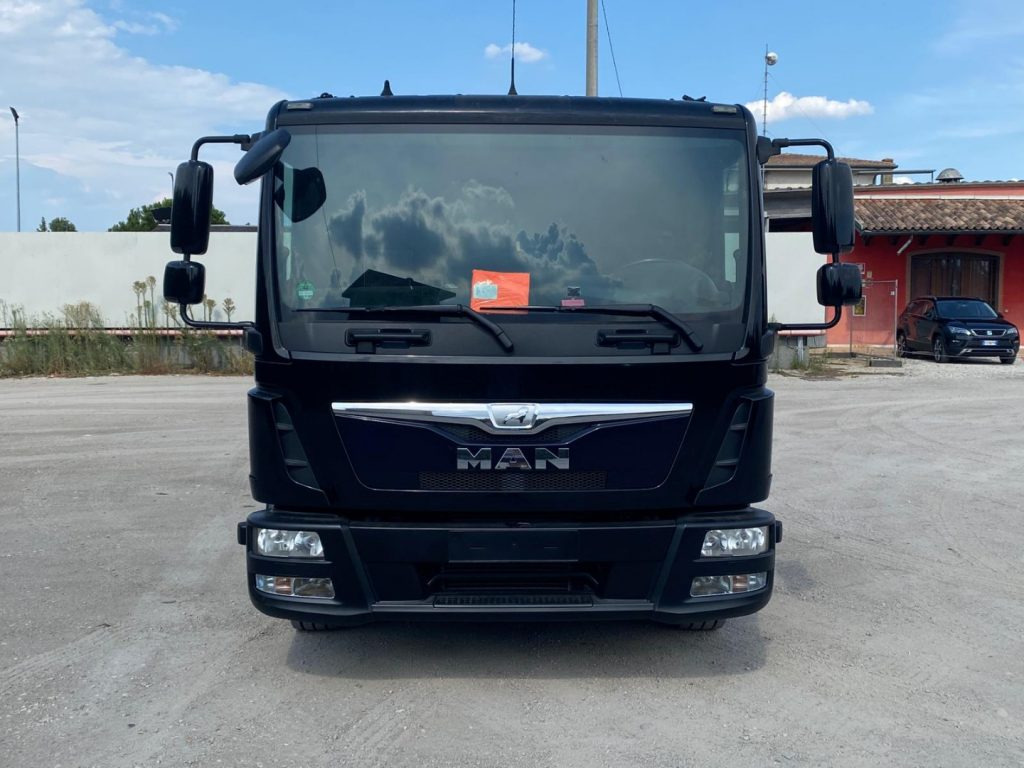 MAN TGL 12.220 CON SCARRABILE NUOVO - Kotalni prekucni tovornjak: slika 2 MAN TGL 12.220 CON SCARRABILE NUOVO - Kotalni prekucni tovornjak: slika 2