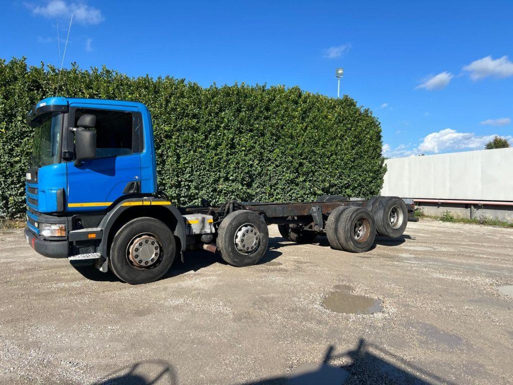 SCANIA 124GB 420 A TELAIO - Tovornjak-šasija: slika 2 SCANIA 124GB 420 A TELAIO - Tovornjak-šasija: slika 2