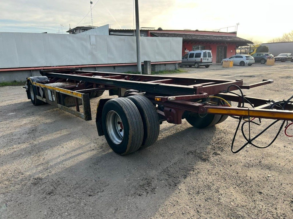 ZORZI RIMORCHIO ZORZI 20 R073 SCARRABILE PNEUMATICO - Abrol/ Samonakladalec prikolica: slika 3 ZORZI RIMORCHIO ZORZI 20 R073 SCARRABILE PNEUMATICO - Abrol/ Samonakladalec prikolica: slika 3