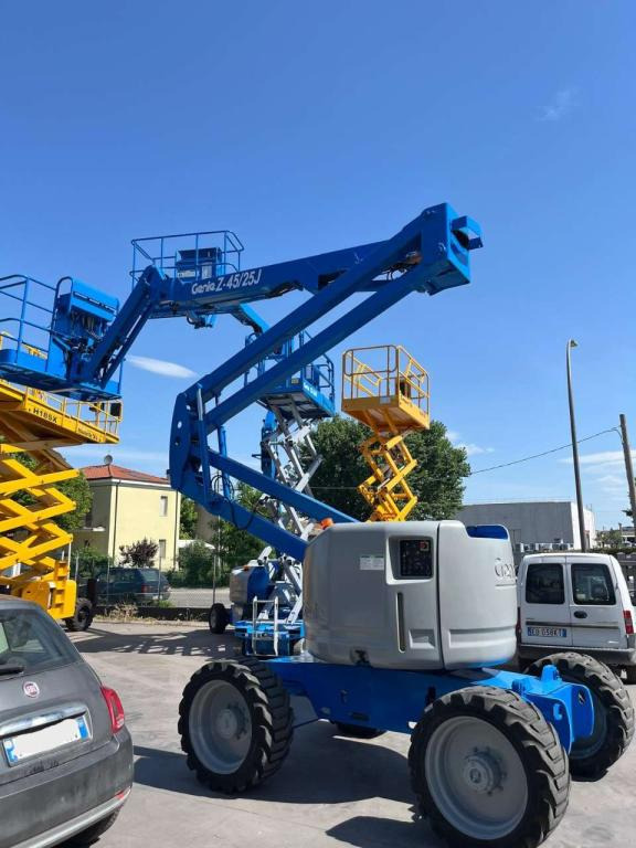 Genie Z45/25 - Zglobna dvižna ploščad: slika 1 Genie Z45/25 - Zglobna dvižna ploščad: slika 1