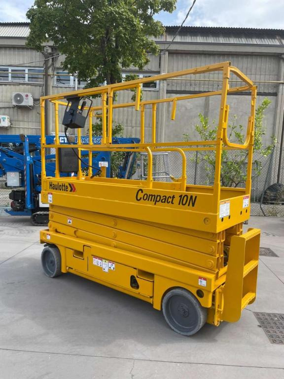 Haulotte COMPACT 10N - Škarjasta dvižna ploščad: slika 4 Haulotte COMPACT 10N - Škarjasta dvižna ploščad: slika 4