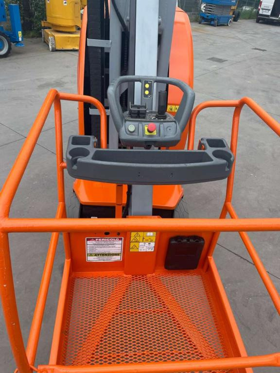 JLG TOUCAN 10E - Vertikalni dvižni teleskop: slika 4 JLG TOUCAN 10E - Vertikalni dvižni teleskop: slika 4