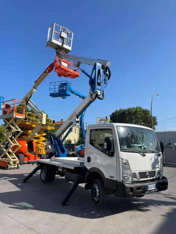 Multitel Pagliero HX195 - Dvižna ploščad montirana na tovornjak: slika 1 Multitel Pagliero HX195 - Dvižna ploščad montirana na tovornjak: slika 1