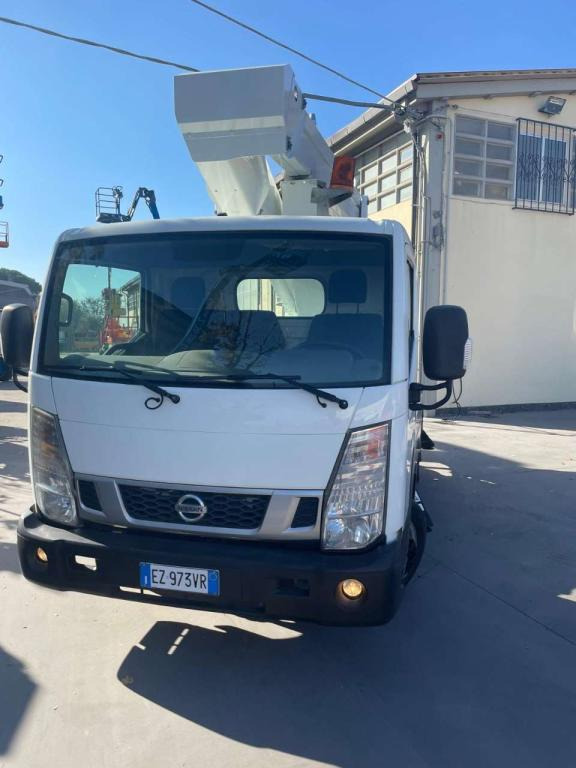 PALAFINGER P200A - Dvižna ploščad montirana na tovornjak: slika 4 PALAFINGER P200A - Dvižna ploščad montirana na tovornjak: slika 4