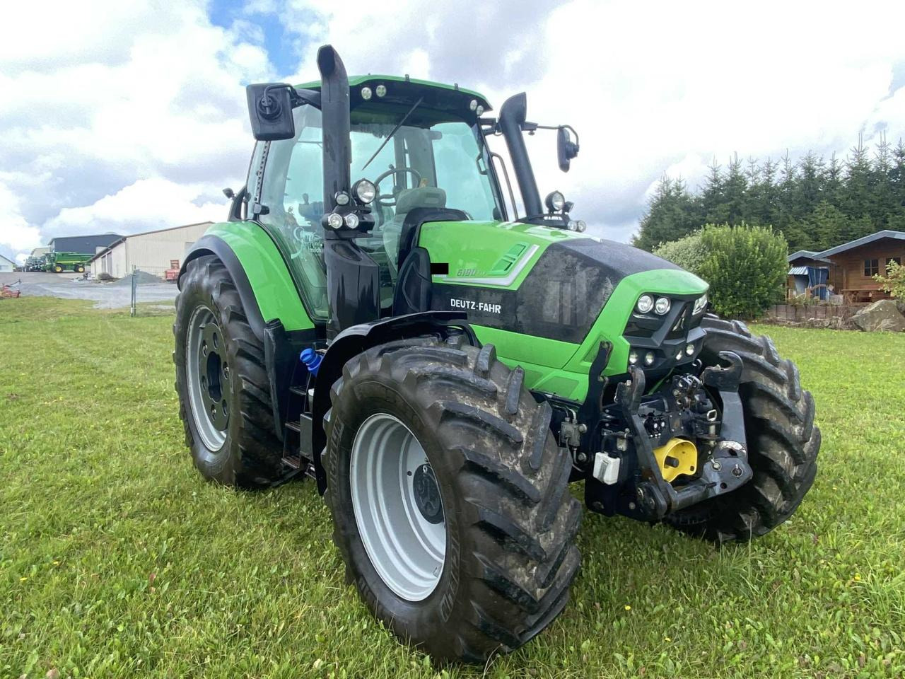 Deutz-Fahr 6190 Agrotron TTV - Traktor: slika 4 Deutz-Fahr 6190 Agrotron TTV - Traktor: slika 4
