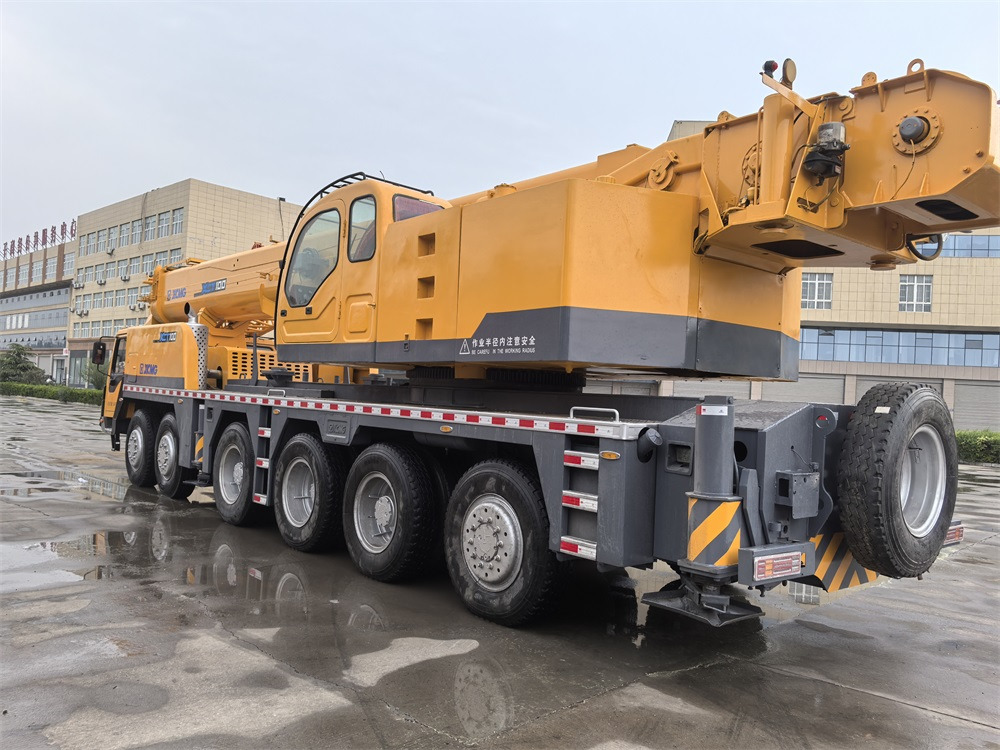 XCMG QY100K QY100K-1 100 ton 130 ton 160t truck crane - Avtodvigalo: slika 4 XCMG QY100K QY100K-1 100 ton 130 ton 160t truck crane - Avtodvigalo: slika 4