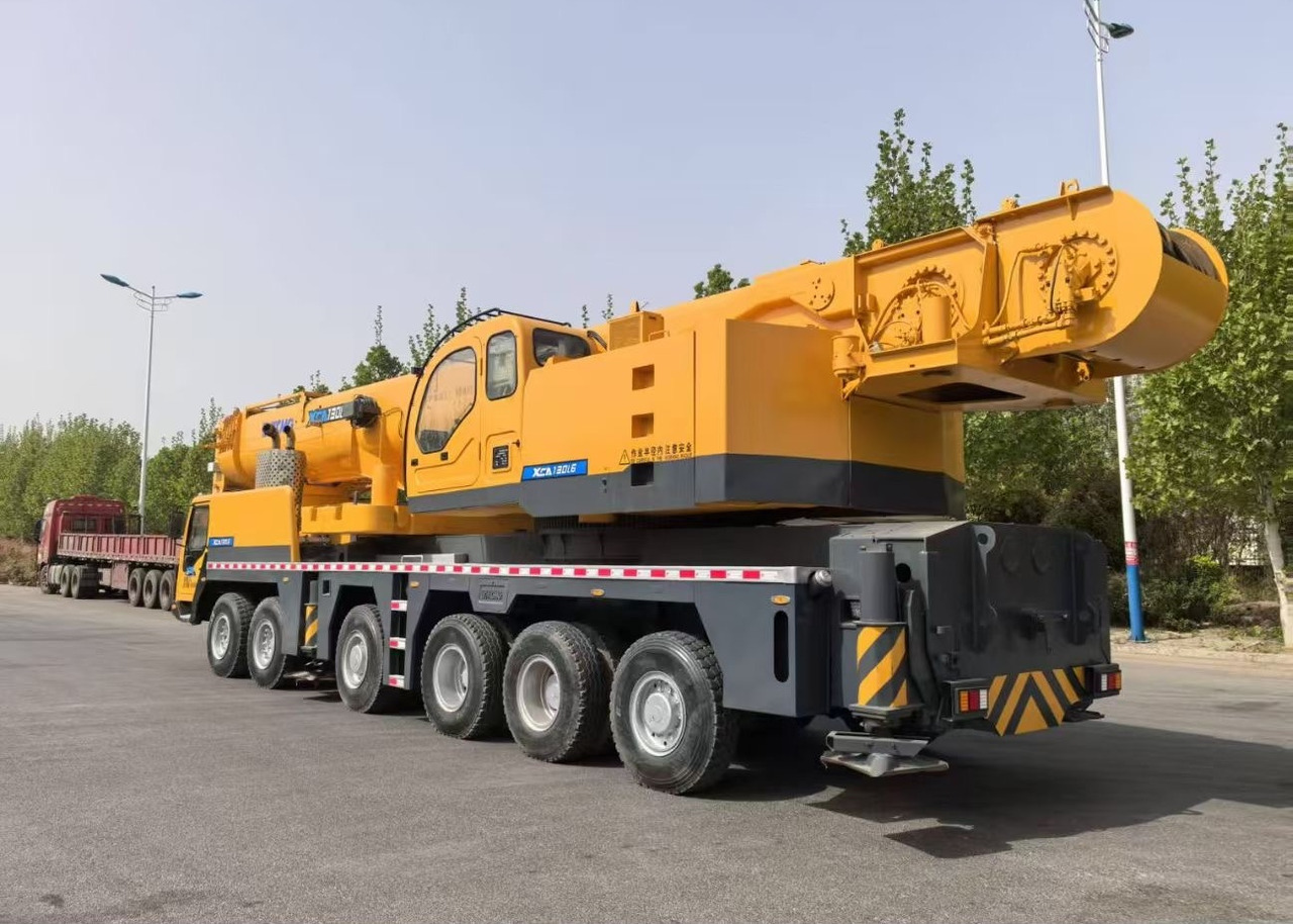 XCMG QY130K 130 ton 120 ton 140ton 150ton 160ton 200t truck crane - Avtodvigalo: slika 2 XCMG QY130K 130 ton 120 ton 140ton 150ton 160ton 200t truck crane - Avtodvigalo: slika 2