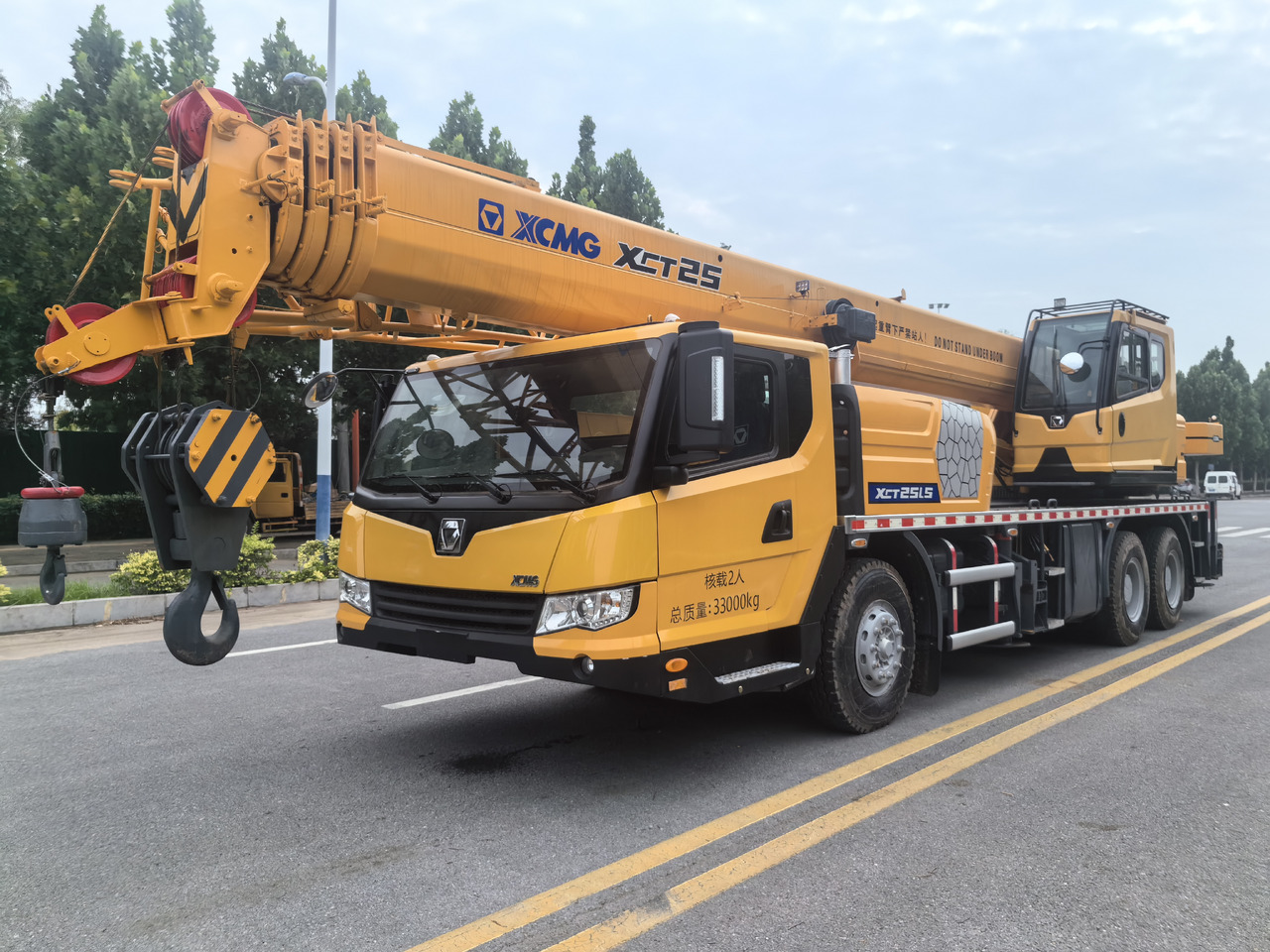 XCMG XCT25L5 QY25K5D QY25K5C QY25K5-I 25ton Used crane - Avtodvigalo: slika 1 XCMG XCT25L5 QY25K5D QY25K5C QY25K5-I 25ton Used crane - Avtodvigalo: slika 1
