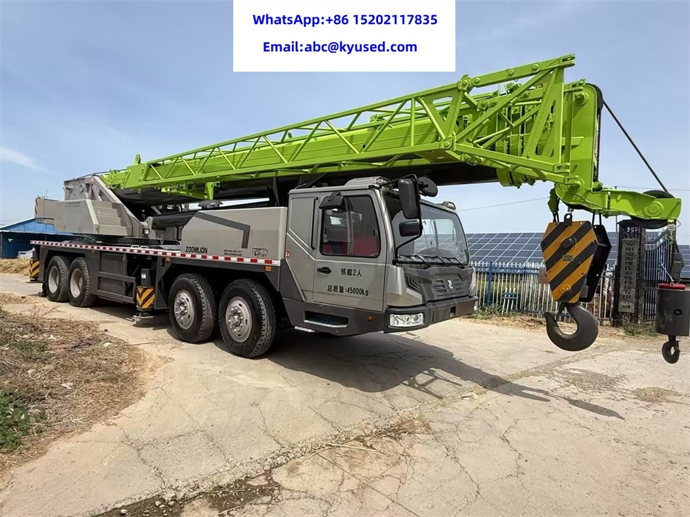 ZOOMLION ZTC700V QY70V 50Ton 70ton truck crane - Avtodvigalo: slika 2 ZOOMLION ZTC700V QY70V 50Ton 70ton truck crane - Avtodvigalo: slika 2