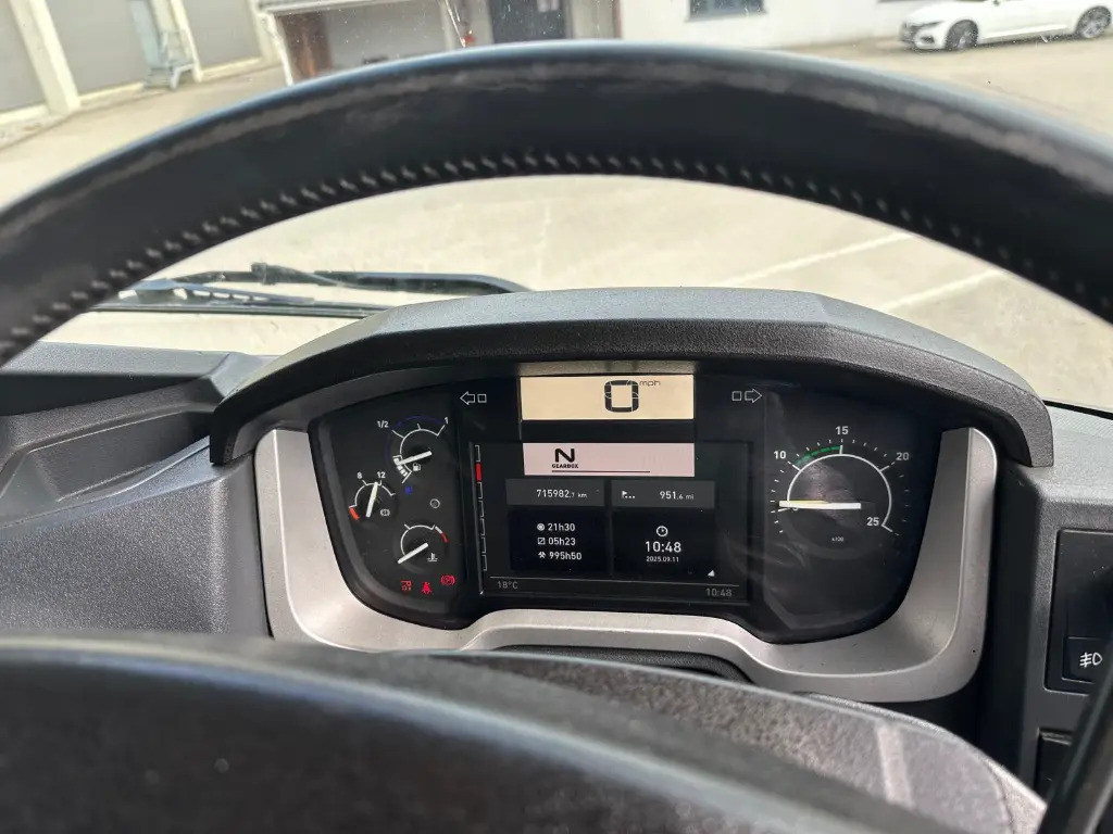 Renault T 480 6x2 - RHD (NLF) lizing Renault T 480 6x2 - RHD (NLF): slika 15