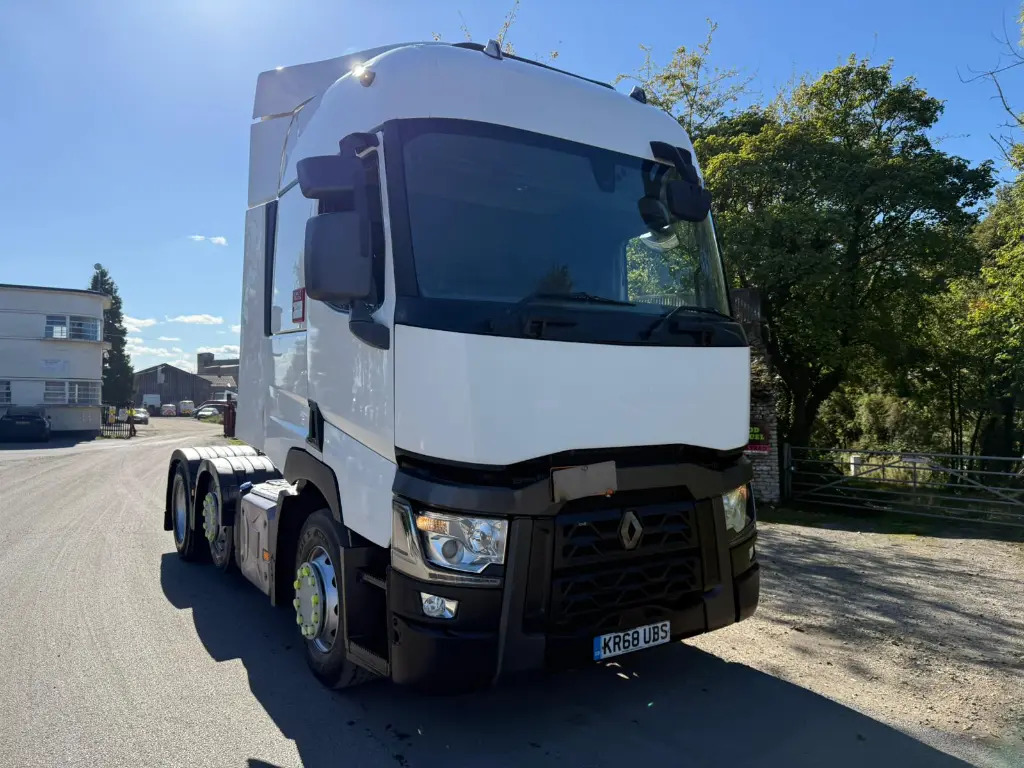 Renault T 480 (UBS) - Vlačilec: slika 3 Renault T 480 (UBS) - Vlačilec: slika 3