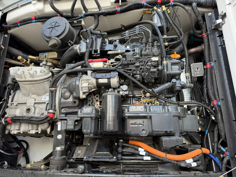 Kraker K-Force ISO - Tovorna pohodna polprikolica: slika 3 Kraker K-Force ISO - Tovorna pohodna polprikolica: slika 3