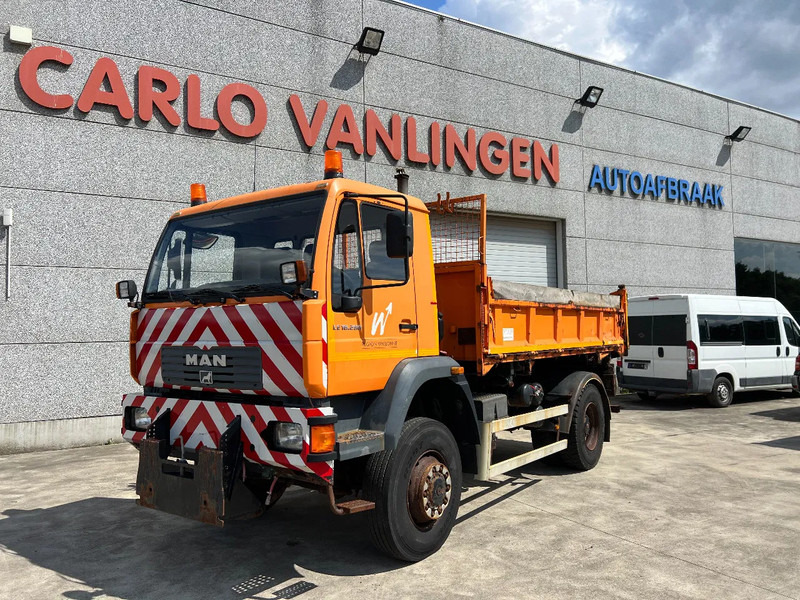 MAN LE 18.280 4x4 - Tovornjak prekucnik: slika 1 MAN LE 18.280 4x4 - Tovornjak prekucnik: slika 1