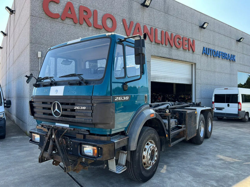 Mercedes-Benz SK 2638 V8 Ex-politie voertuig - Kotalni prekucni tovornjak: slika 1 Mercedes-Benz SK 2638 V8 Ex-politie voertuig - Kotalni prekucni tovornjak: slika 1