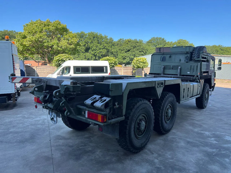 MAN KAT 25.422DFAEG 6X6 CABIN CHASSIS - TWIST LOCKS SYSTEM - Tovornjak: slika 5 MAN KAT 25.422DFAEG 6X6 CABIN CHASSIS - TWIST LOCKS SYSTEM - Tovornjak: slika 5