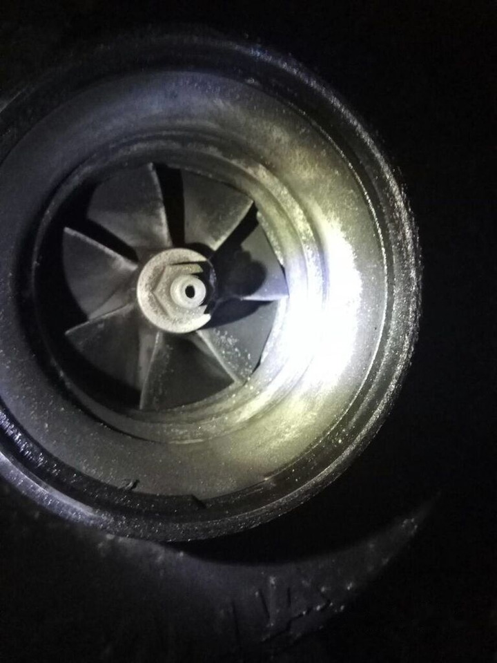 Scania DC1214 HPI Scania R 420 HPI E3 - Motor za Tovornjak: slika 4 Scania DC1214 HPI Scania R 420 HPI E3 - Motor za Tovornjak: slika 4