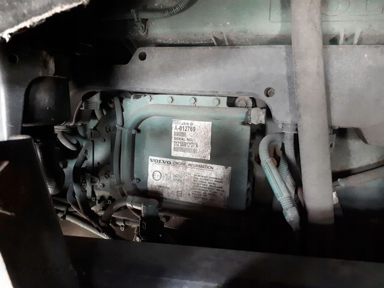 Volvo FH12 D12 truck - Motor za Tovornjak: slika 1 Volvo FH12 D12 truck - Motor za Tovornjak: slika 1