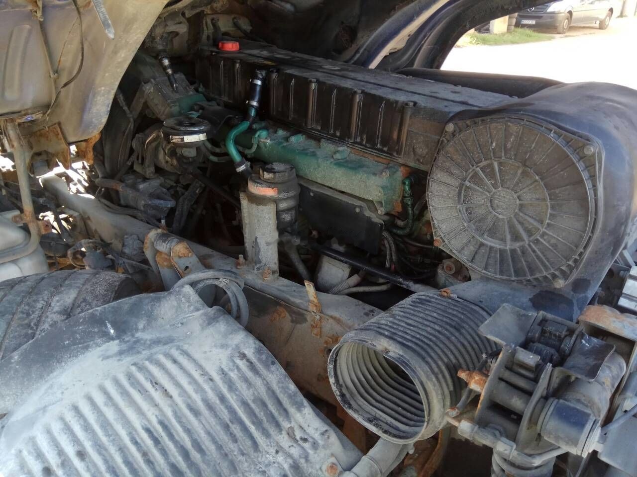 Volvo D12C 460 E3 Volvo FH 12 - Motor za Tovornjak: slika 2 Volvo D12C 460 E3 Volvo FH 12 - Motor za Tovornjak: slika 2