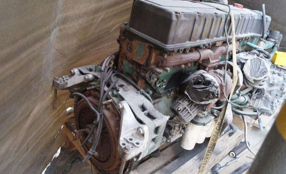 Volvo D12C Volvo FH 12 - Motor za Tovornjak: slika 2 Volvo D12C Volvo FH 12 - Motor za Tovornjak: slika 2
