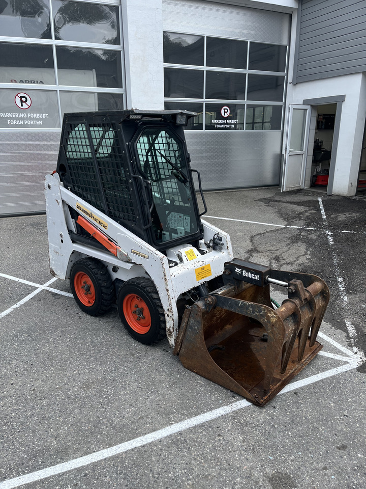 BOBCAT S70 - Kompaktni nakladalnik na gosenicah: slika 1 BOBCAT S70 - Kompaktni nakladalnik na gosenicah: slika 1