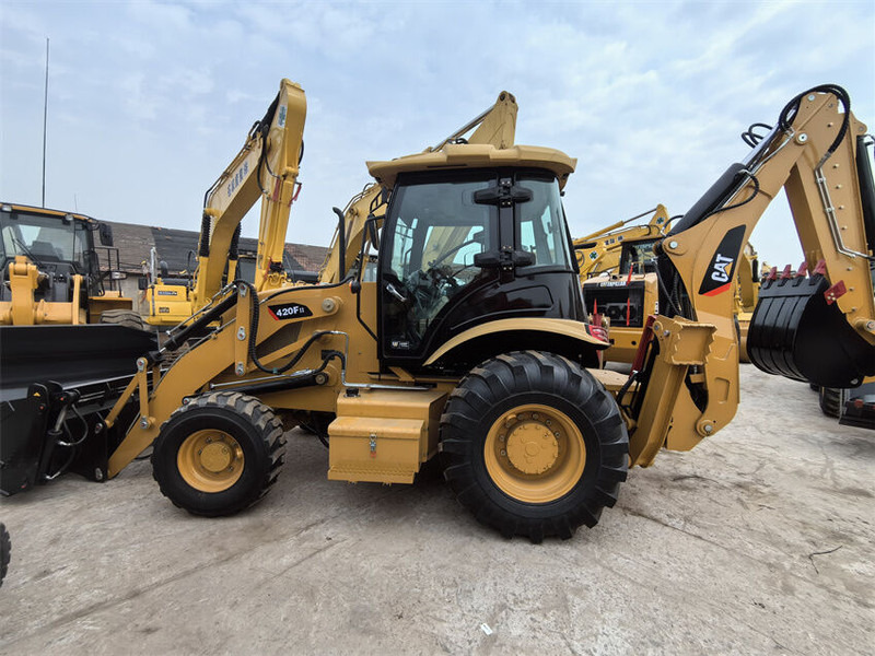Caterpillar 420F2 420F 420 430F - Bager nakladalec: slika 4 Caterpillar 420F2 420F 420 430F - Bager nakladalec: slika 4