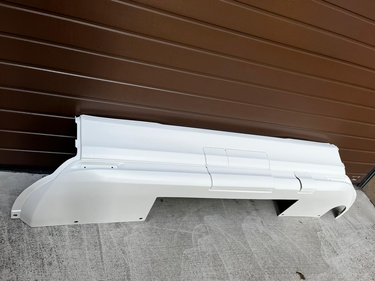 Zderzak tylny środkowy MAN LION'S COACH euro 6 MAN Lions Coach euro 6 - Odbijač za Avtobus: slika 2 Zderzak tylny środkowy MAN LION'S COACH euro 6 MAN Lions Coach euro 6 - Odbijač za Avtobus: slika 2