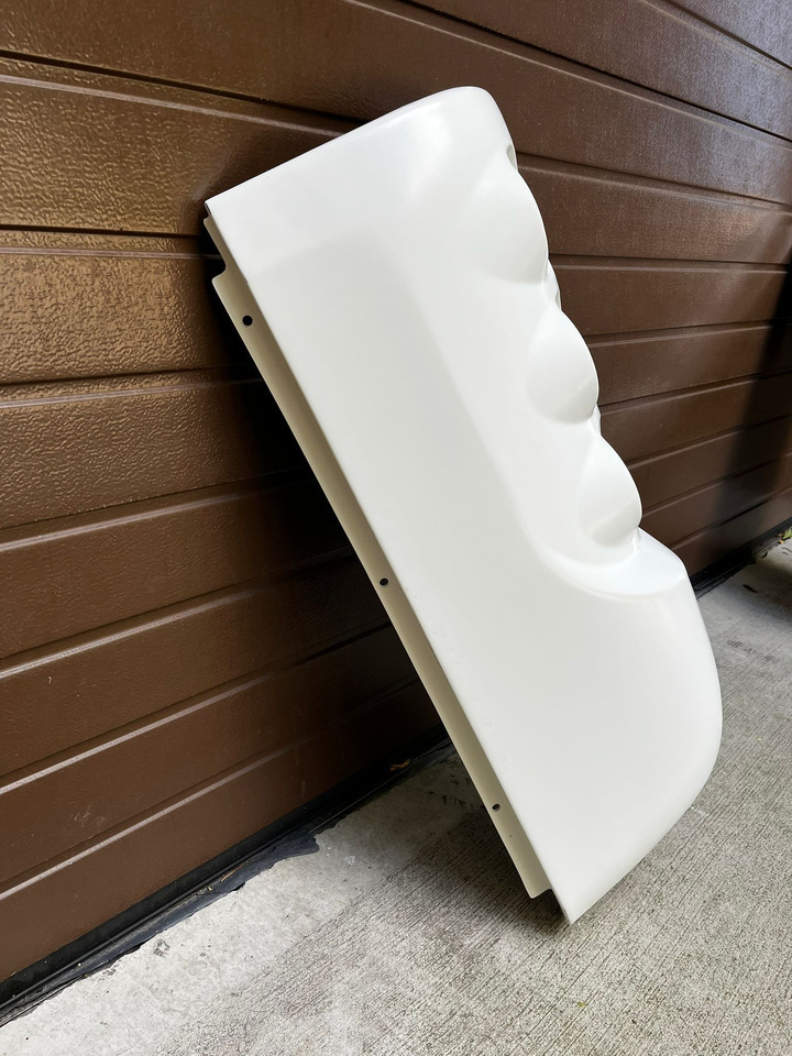 Zderzak, narożnik tylny lewy NEOPLAN TOURLINER NEOPLAN TOURLINER - Karoserija in zunanjost za Avtobus: slika 2 Zderzak, narożnik tylny lewy NEOPLAN TOURLINER NEOPLAN TOURLINER - Karoserija in zunanjost za Avtobus: slika 2