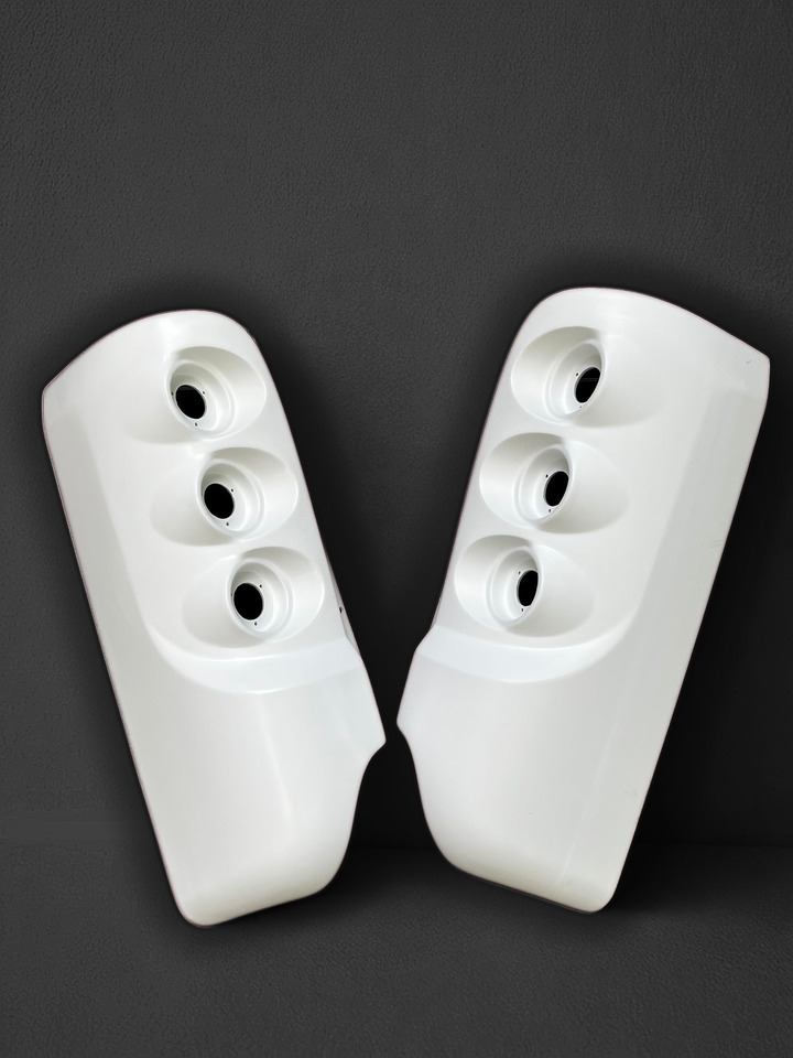 Zderzak, narożnik tylny lewy NEOPLAN TOURLINER NEOPLAN TOURLINER - Karoserija in zunanjost za Avtobus: slika 3 Zderzak, narożnik tylny lewy NEOPLAN TOURLINER NEOPLAN TOURLINER - Karoserija in zunanjost za Avtobus: slika 3