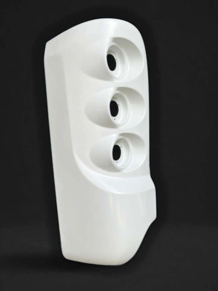 Zderzak, narożnik tylny lewy NEOPLAN TOURLINER NEOPLAN TOURLINER - Karoserija in zunanjost za Avtobus: slika 1 Zderzak, narożnik tylny lewy NEOPLAN TOURLINER NEOPLAN TOURLINER - Karoserija in zunanjost za Avtobus: slika 1