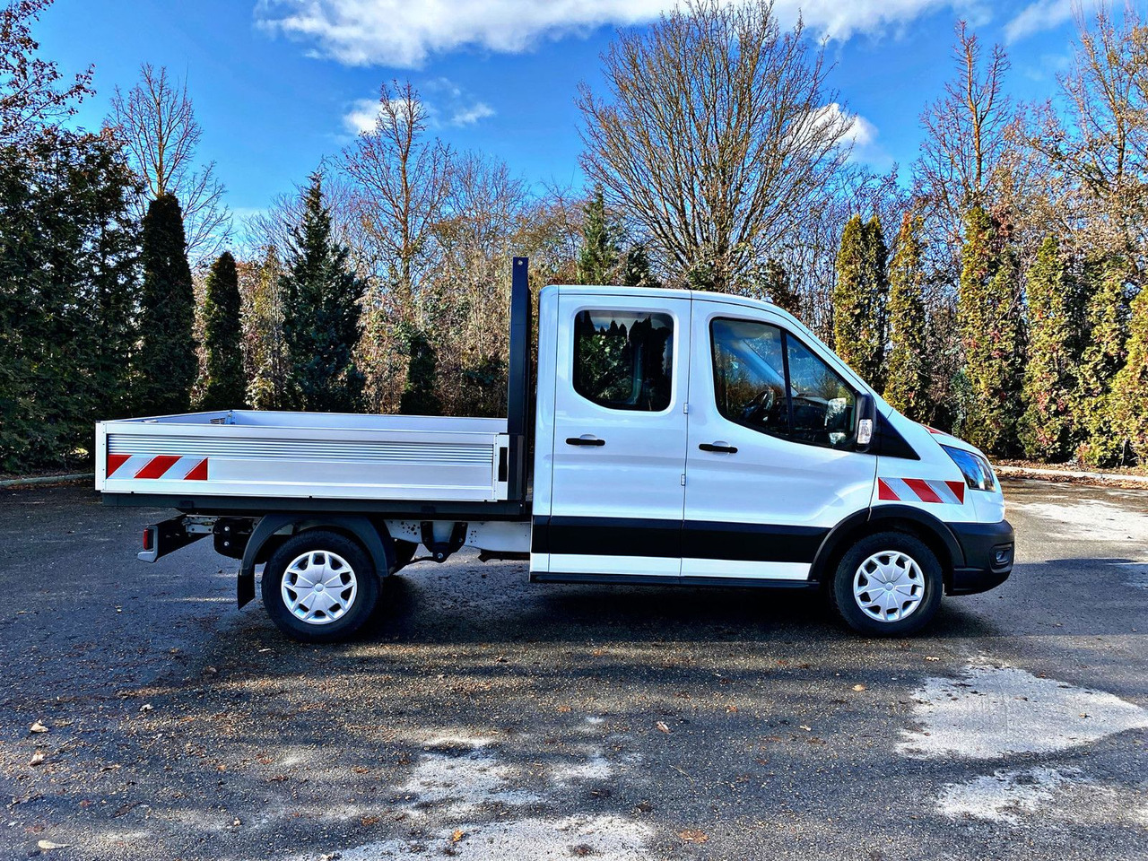 Ford Pritsche 350L2 DoKa|Trend|Garantie bis 08.27|19% - Dostavno vozilo s kesonom: slika 2 Ford Pritsche 350L2 DoKa|Trend|Garantie bis 08.27|19% - Dostavno vozilo s kesonom: slika 2